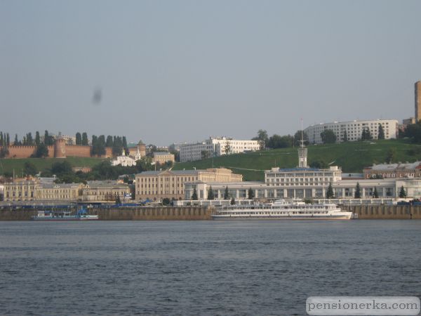 Река