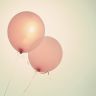 Розовый воздушный шарик