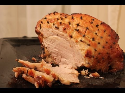 Видео рецепты. Рецепт свинины в духовке. Рождественский Новогодний.